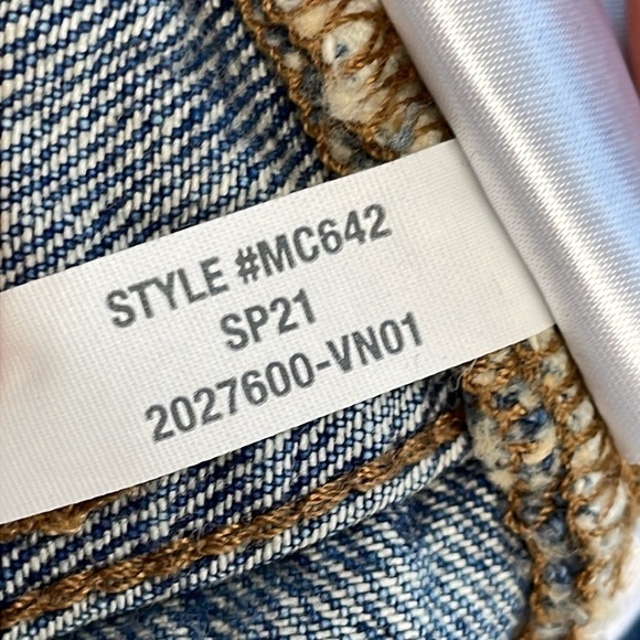 Madewell Relaxed Denim Shorts Button Fly Cut Off Cheeky Split Hem Sz 29 - Picture 13 of 14